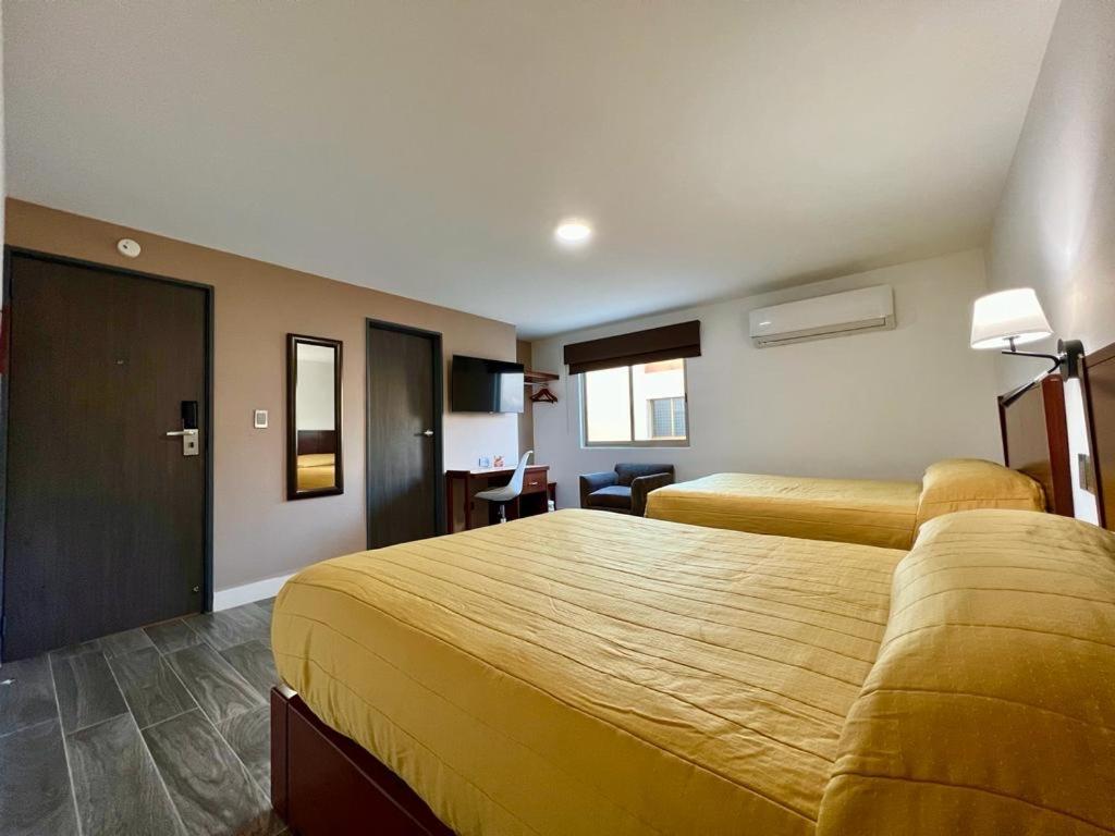 Neo Business Hotel Culiacan Bagian luar foto